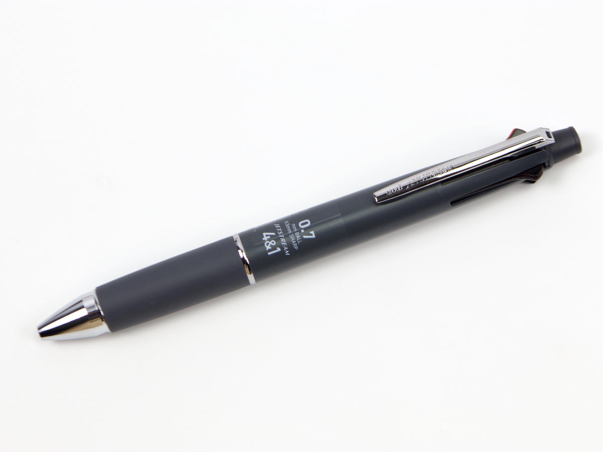 Jetstream 4 + 1