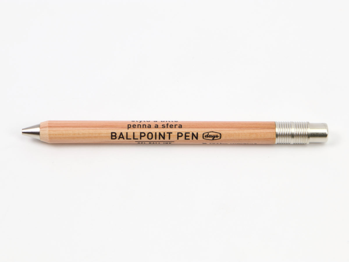 Bolígrafo de madera Days de Mark's Inc.