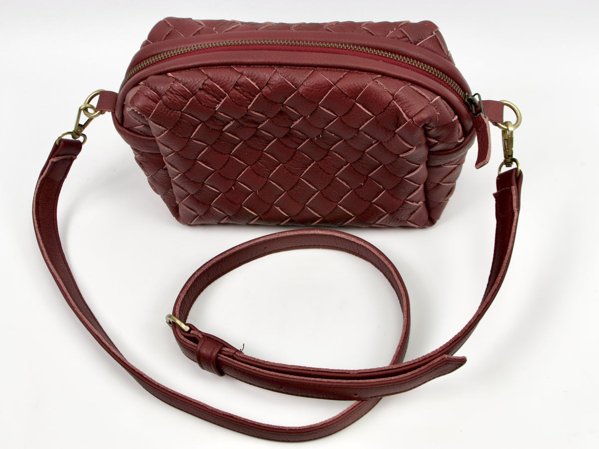 milloo Calliope Crossbody Handwoven Burgundy