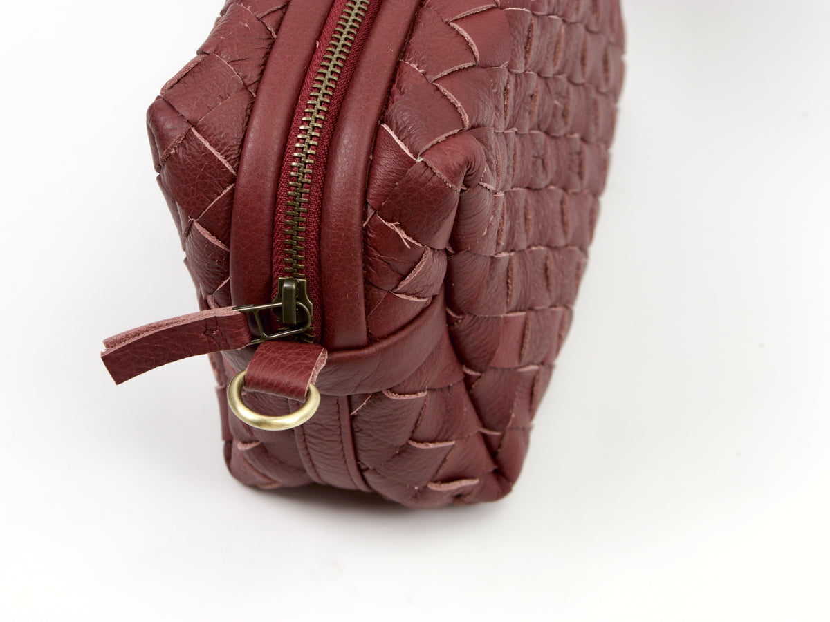milloo Calliope Crossbody Handwoven Burgundy