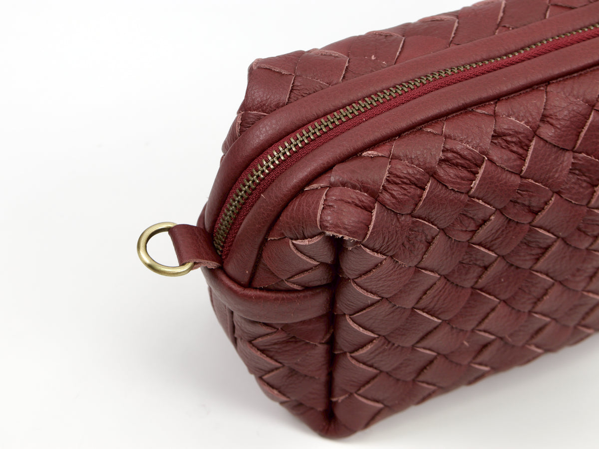 milloo Calliope Crossbody Handwoven Burgundy