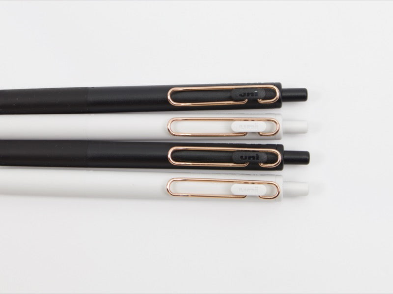 Clip Uniball One en oro rosa
