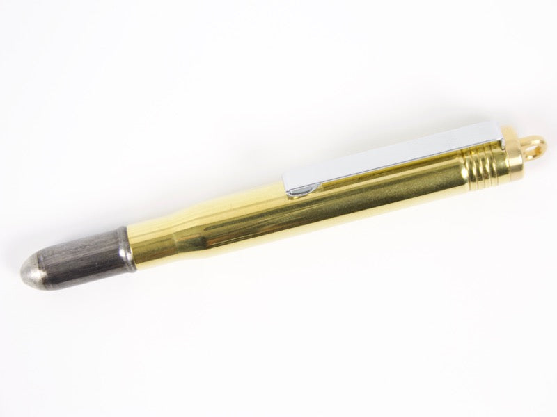 Stylo en laiton de la compagnie Traveler's